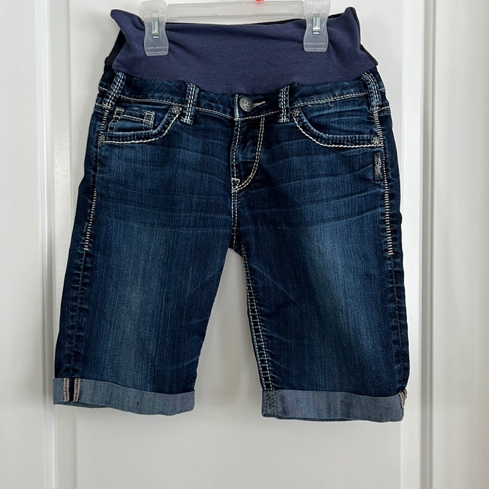 Silver Berkeley shorts with maternity waistband sewn on size 30
